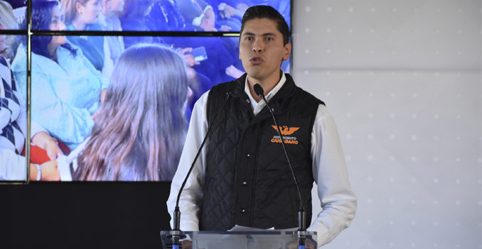 Javier-Paredes